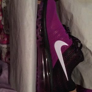 Nike Airmax Purple & black